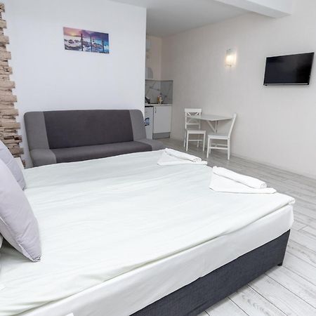 Guest House Desi - Къща За Гости Деси Balchik Ngoại thất bức ảnh