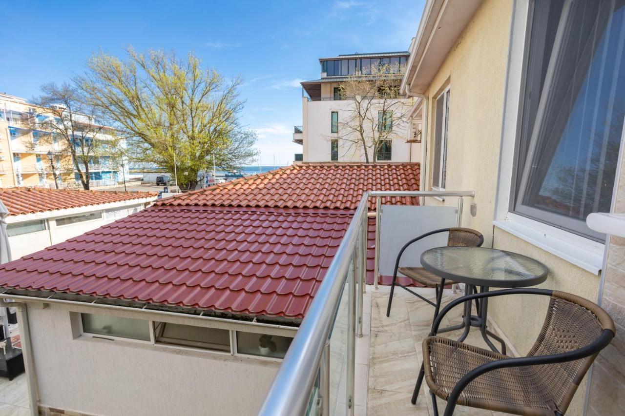 Guest House Desi - Къща За Гости Деси Balchik Ngoại thất bức ảnh