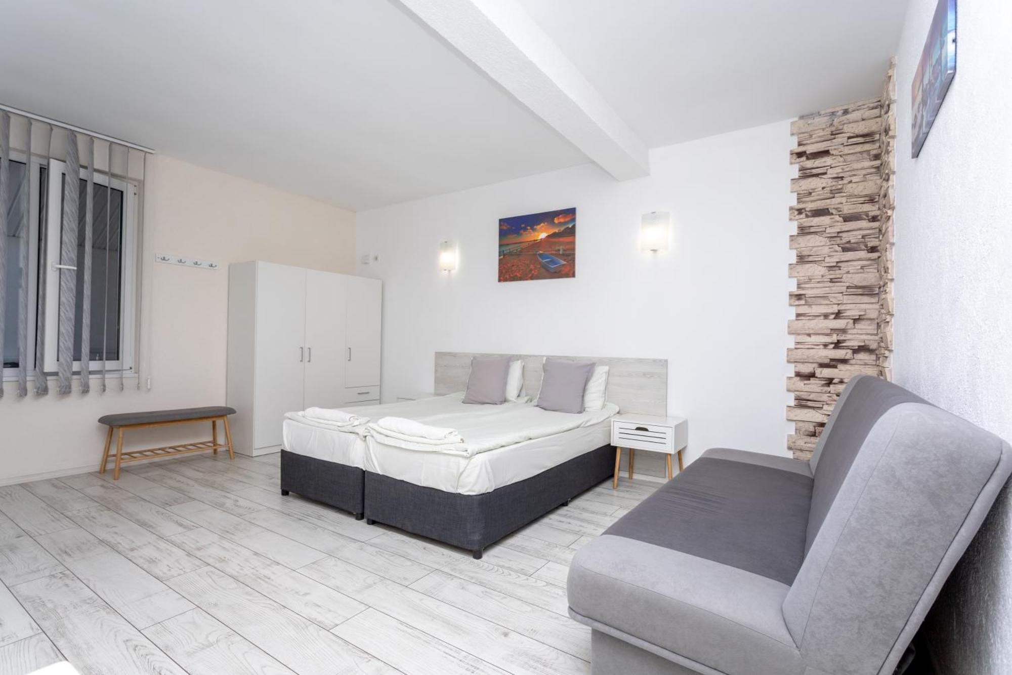 Guest House Desi - Къща За Гости Деси Balchik Ngoại thất bức ảnh
